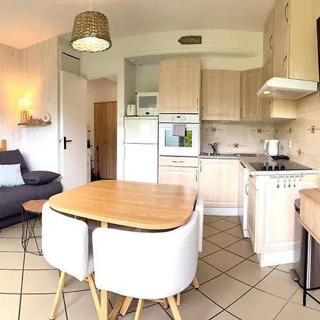 La Detente Avec Jardin, Sauna Et Parking Prive Au Coeur De